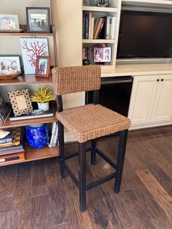 Single Rattan Counter Chair