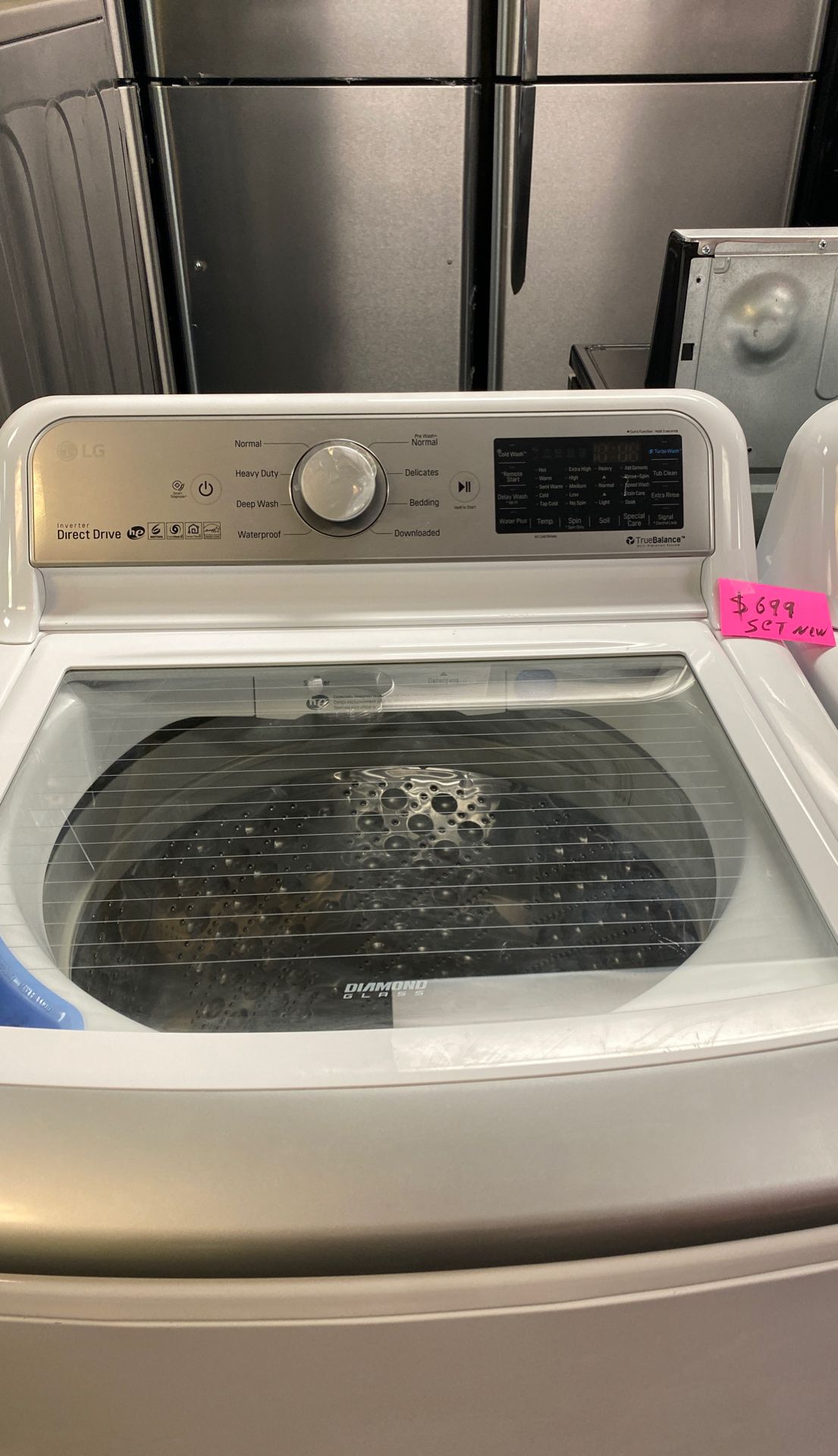 New scratch and dents set washers and dryer excellent condition