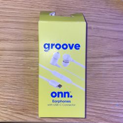 USB-C  Wired Headphones / Earphones With Microphone 