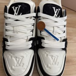 Louis Vuitton Shoes