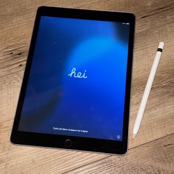 iPad (9th gen) 64GB w/Apple Pencil