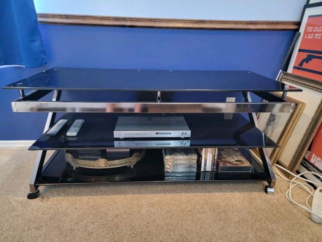 Maxim Magazine TV/Stereo Stand
