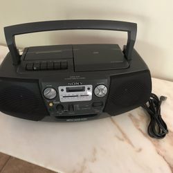 Sony Portable Stereo Boombox AM FM Cassette With Cord