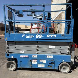 Scissor lift 