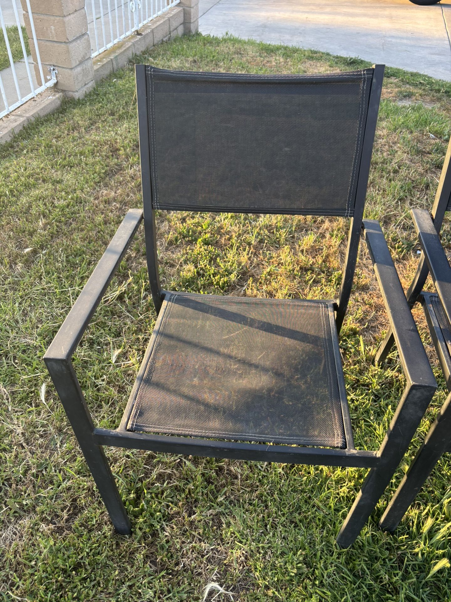 outdoor patio chairs