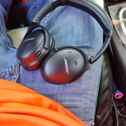 Bosse Headphones 