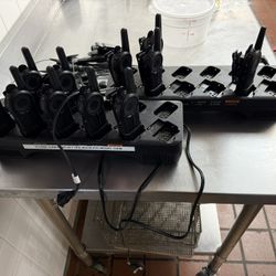 12 Motorola DRL 1060 900MHz Digital 2 Way Radio+ Multi Charge+OEM Headset