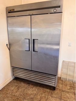 Commercial Refrigerator