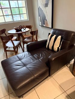 Mid Century Modern Leather Chaise