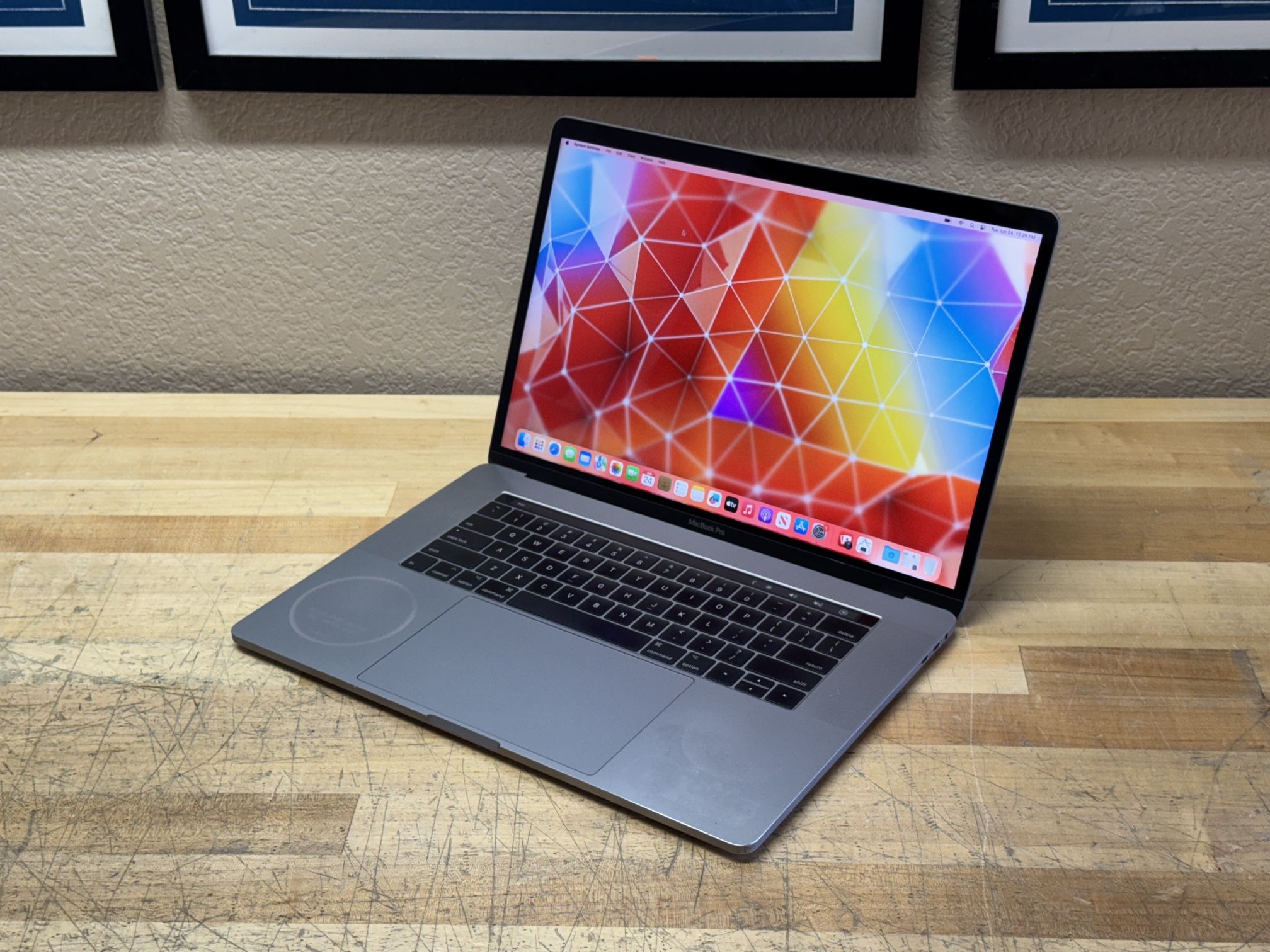 2017 15” MacBook Pro - 3.1 GHz i7 - 16GB - 500GB - 4GB Video
