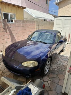 2003 Mazda Miata Part Out 