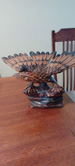 Eagle wood carving from Taiwan