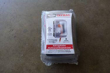 BRAND NEW Taymac Outlet Covertay