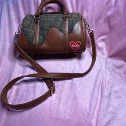 Women’s Brown Leather Purse With Accent Heart