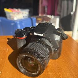 Nikon D3500