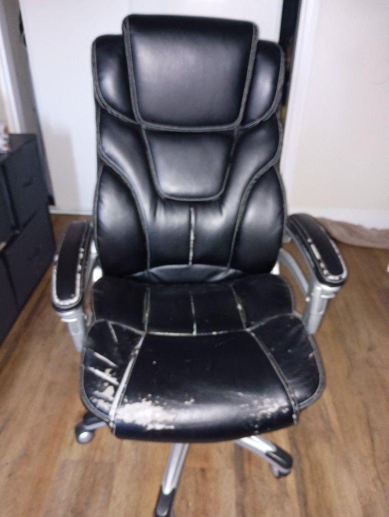 high-back executive office chair (Used)