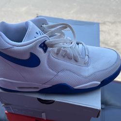 Nike 11