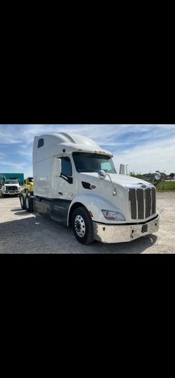 2020 Peterbilt 579 Sleeper truck, 615k miles, Automatic, double bunk