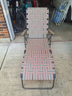 Folding Lawn Chaise Lounge Chair