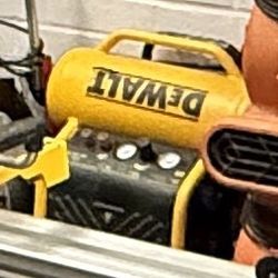 DeWalt Compressor
