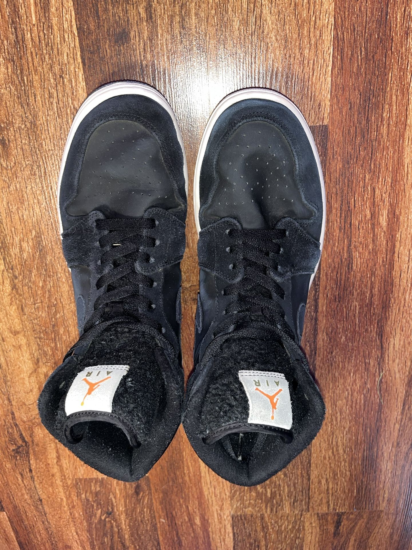 Air Jordan 1 Retro Mid 'Black' - Lightly Used - No Box