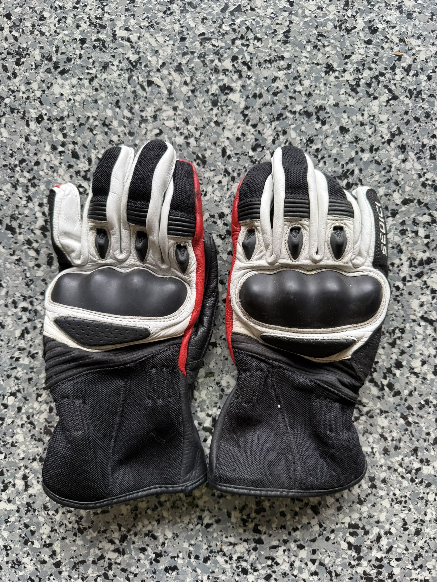 Motorcycle Gloves, Size Medium