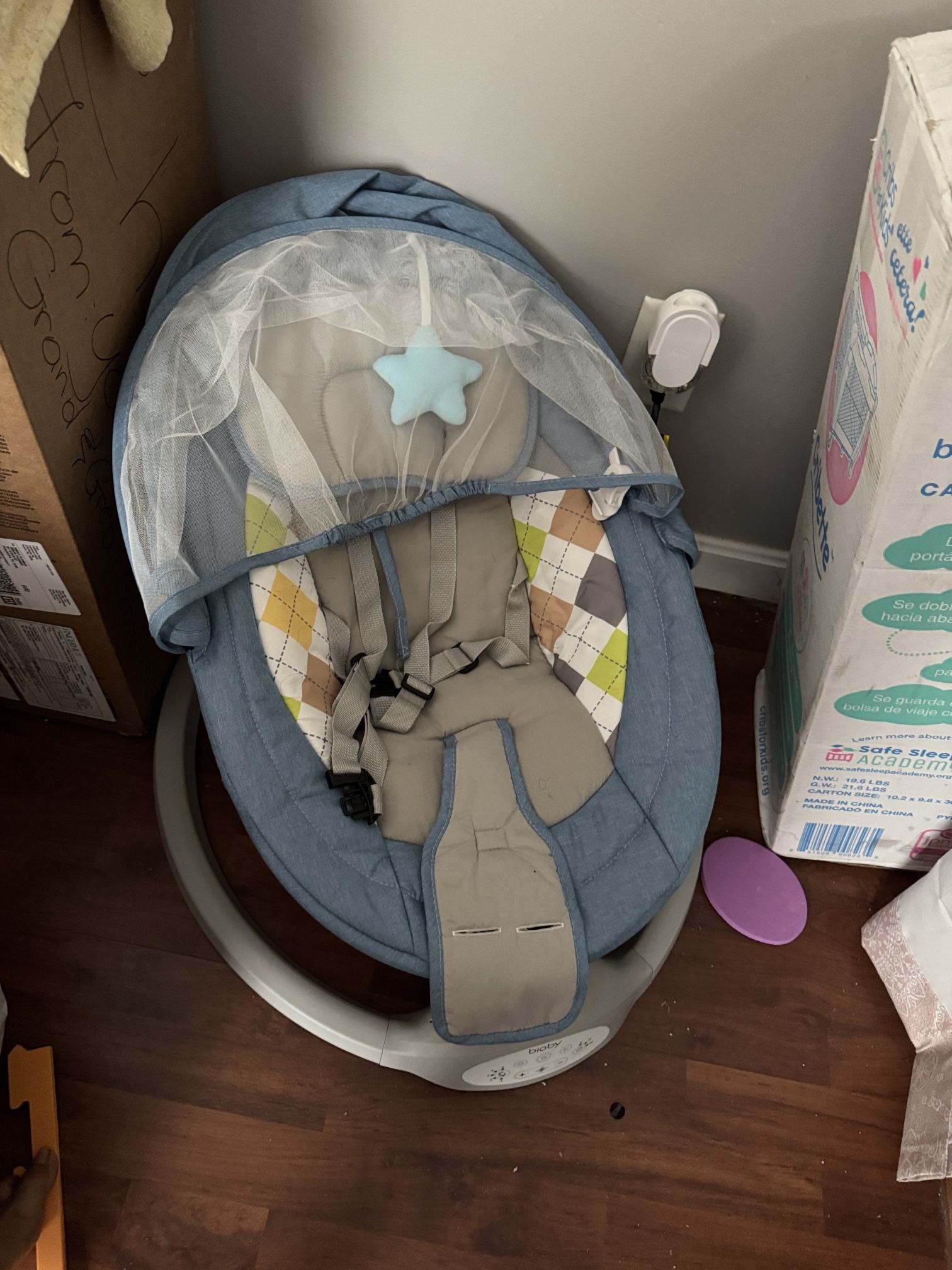 Baby Swing with remote