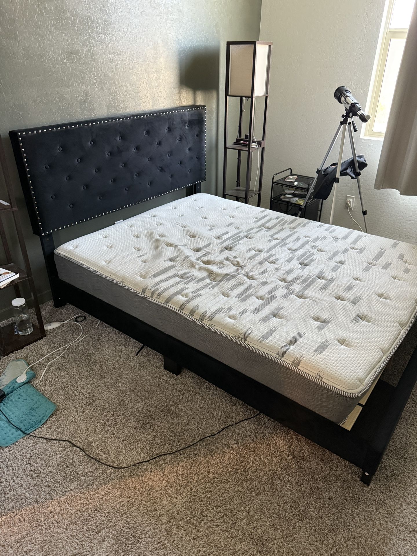 Bed Frame & Mattress