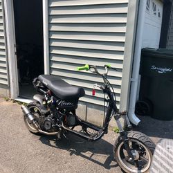 150cc Wheelie Scooter 