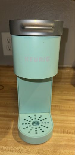 Keurig Single-Serve Coffee Maker Mint Green
