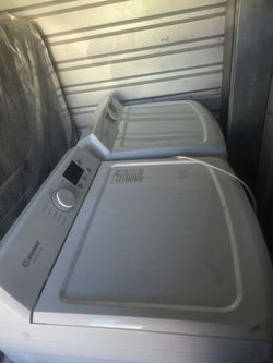 Washer and dryer set