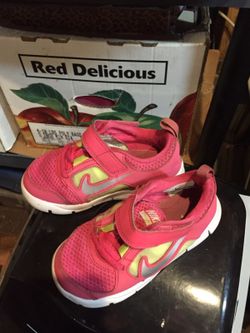 Girls Nike