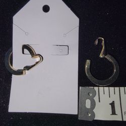 Vintage Gold Tone Clip On Earrings