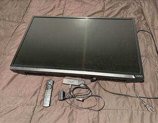 Vizio 32inch tv and fire stick