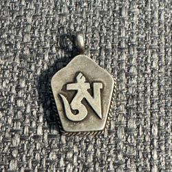 Tibetan Buddhism Om Sacred Sound Silver Pendant Gau Locket