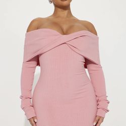 Nwt large pink blush bodycon dress Fashion nova  
