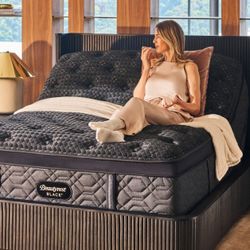 
Queen Beautyrest Black Pillowtop + Adjustable Base - Barely Used 