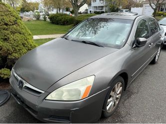 2006 Honda Accord - PARTS ONLY - New Radio w/ Backup Camera