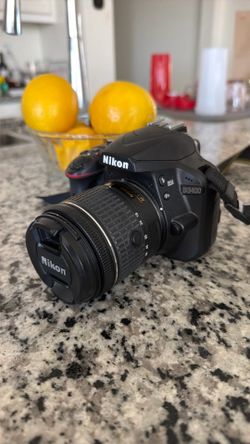 Nikon Camera D3400