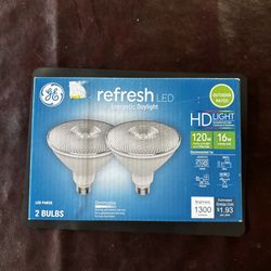 GE Refresh HD 120 -Watt EQ PAR38 Daylight Medium screw base E26 Dimmable LED Spot Flood Light Bulb 2 -Pack