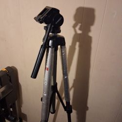 Tripod New