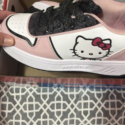 Hello kitty HEELYS