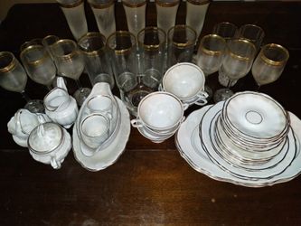 WALBRZYCH Antique Vintage 24k Gold Brimmed Set