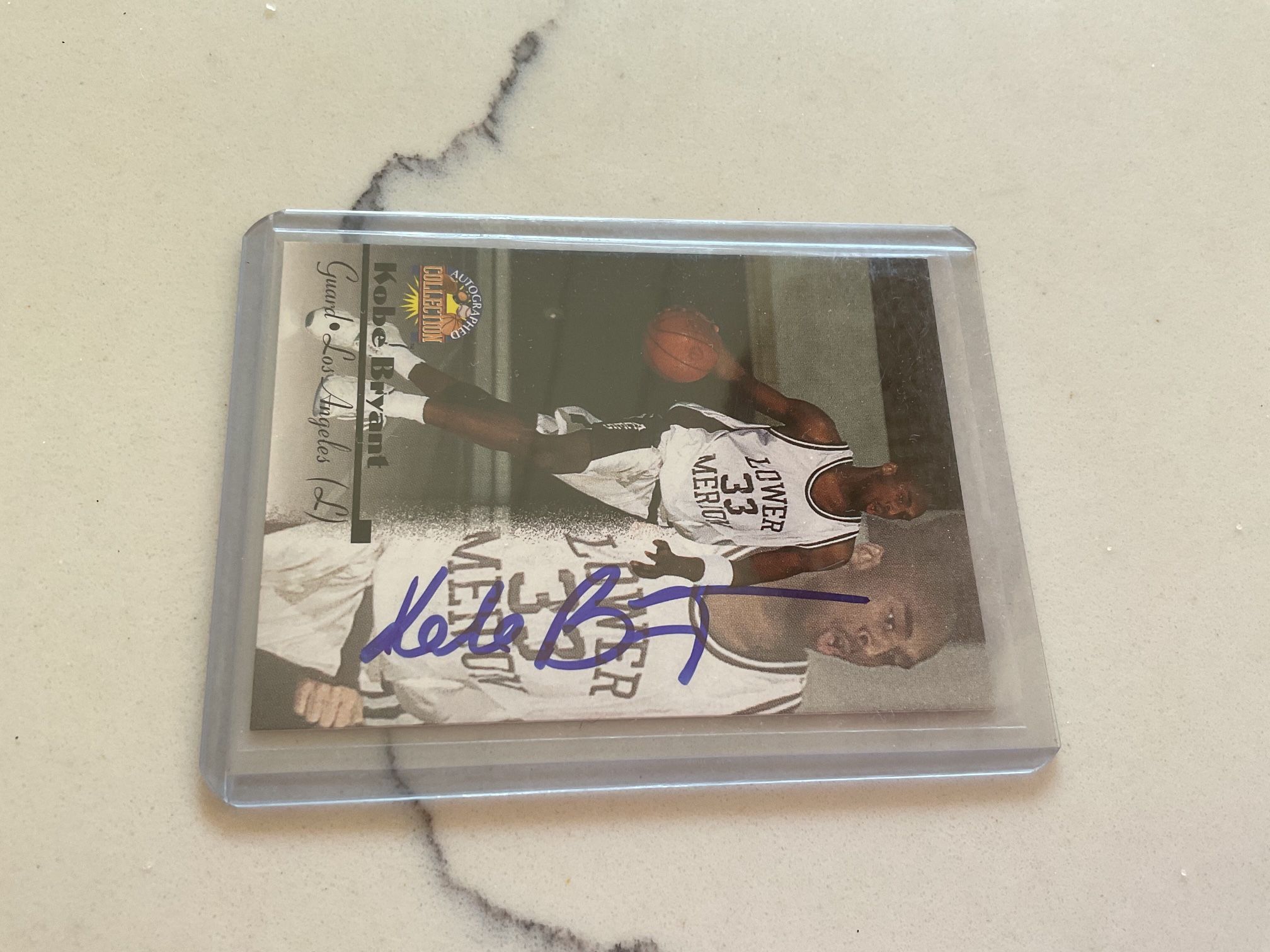 1996 Kobe Bryant Scoreboard Auto Rookie Card