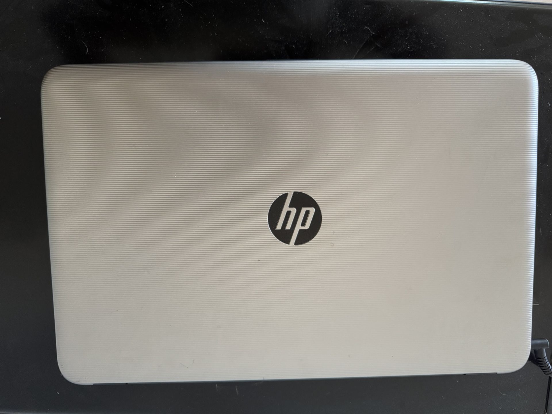 HP Laptop Windows 10