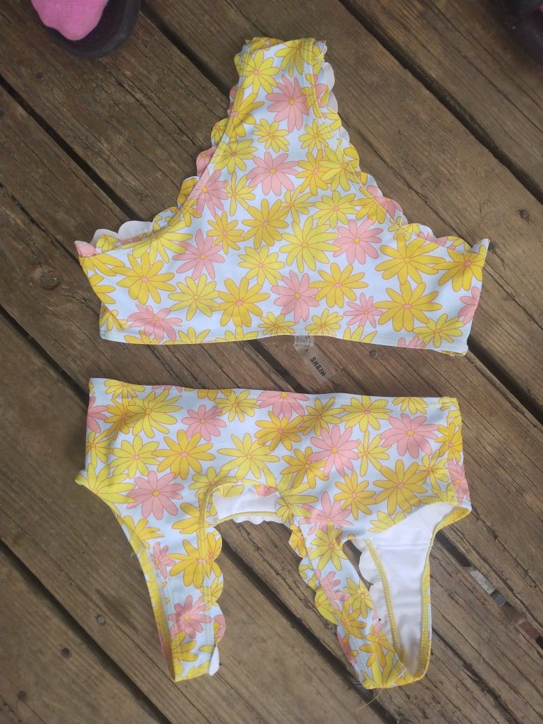 SHEIN Bathing Suit