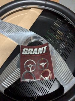 Grant steering wheel kit all new never used