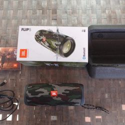 NEW JBL FLIP 5 WIRELESS BLUETOOTH SPEAKER
