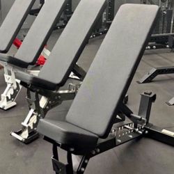 Adjustable Bench (AB-3000) Vesta Fitness