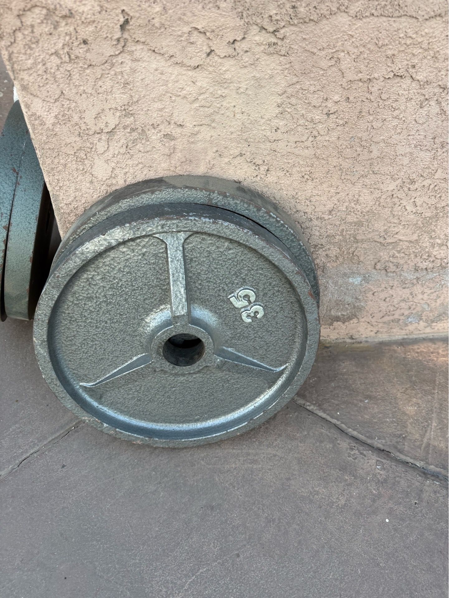 35 lbs Olympic plates